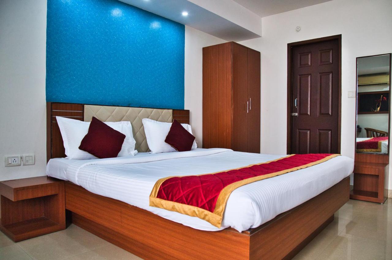Business Inn Bangalore Exterior foto